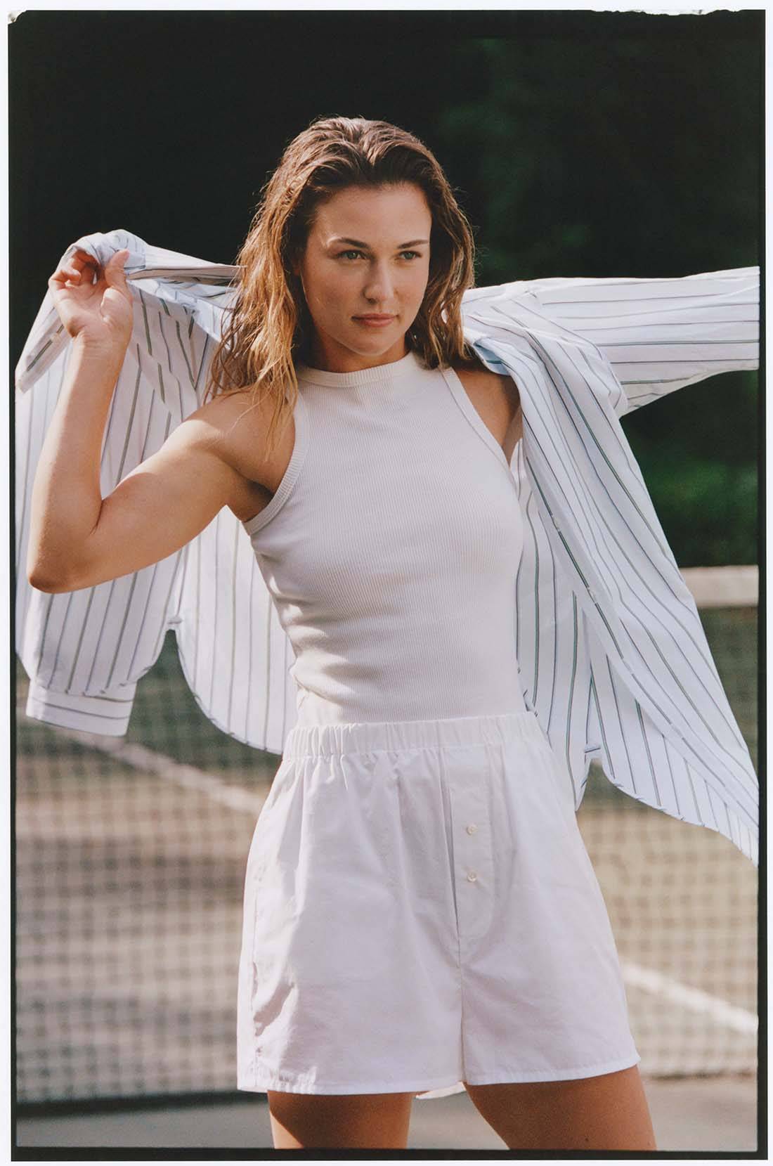 全国首次室内跳伞营训在重庆际华园举行.