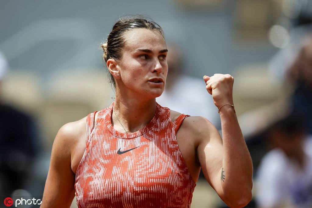 湖人今日战火箭去年今日：东契奇打火箭轰47+12+7 三分16中9.